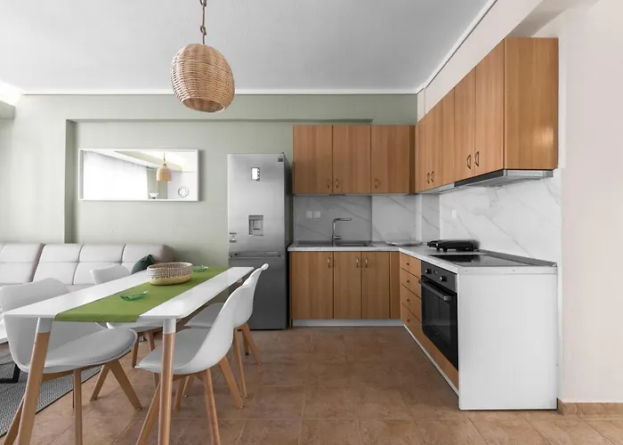 Melba's By Luxlikehome Appartement Polychrono