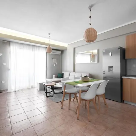 Melba's By Luxlikehome Apartamento Polychrono